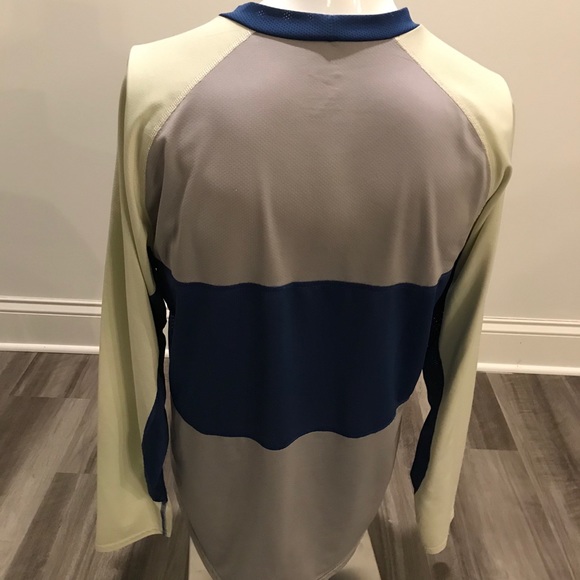 Nike Performance Top - Picture 6 of 10